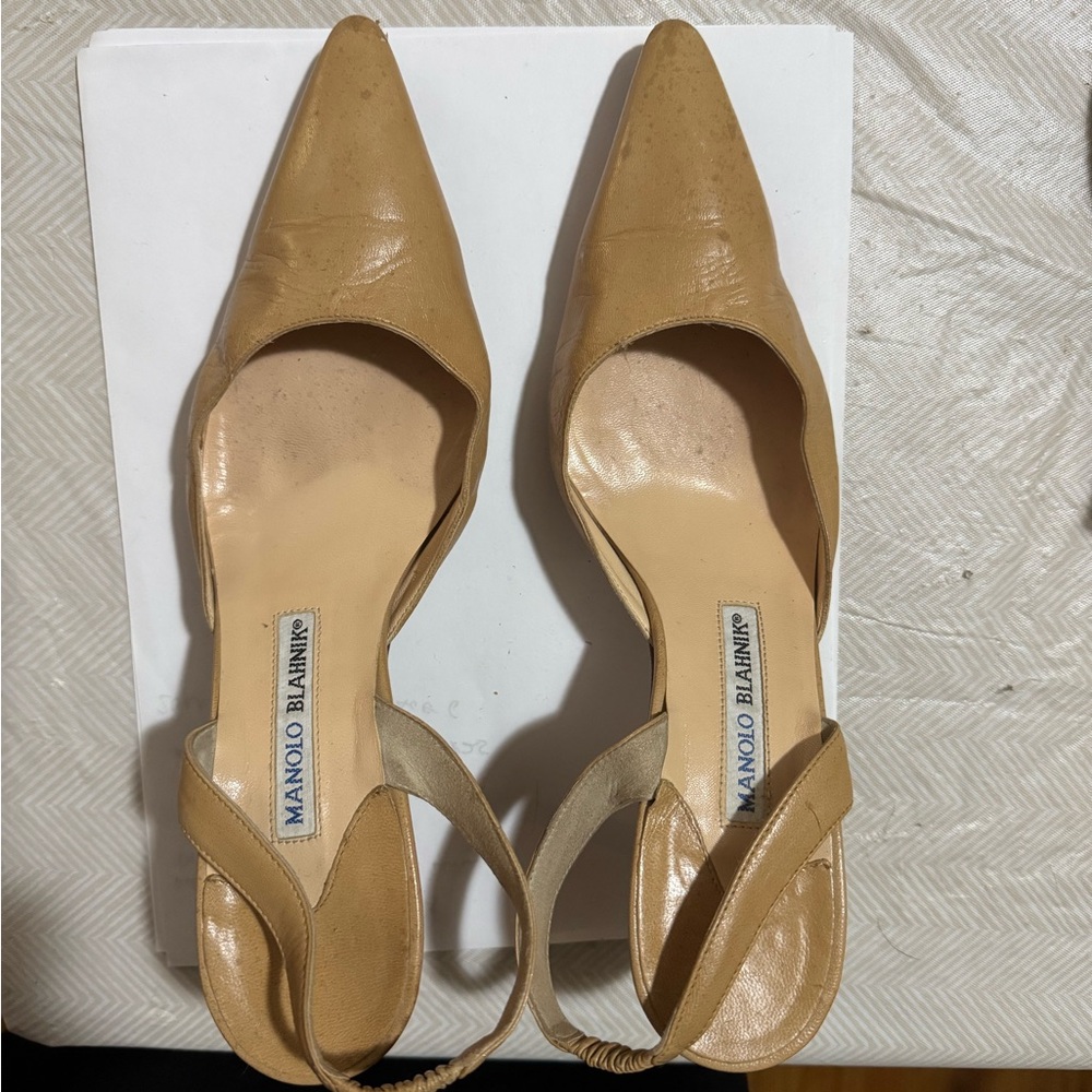 Manolo Blahnik Tan Stiletto Slingback Heels